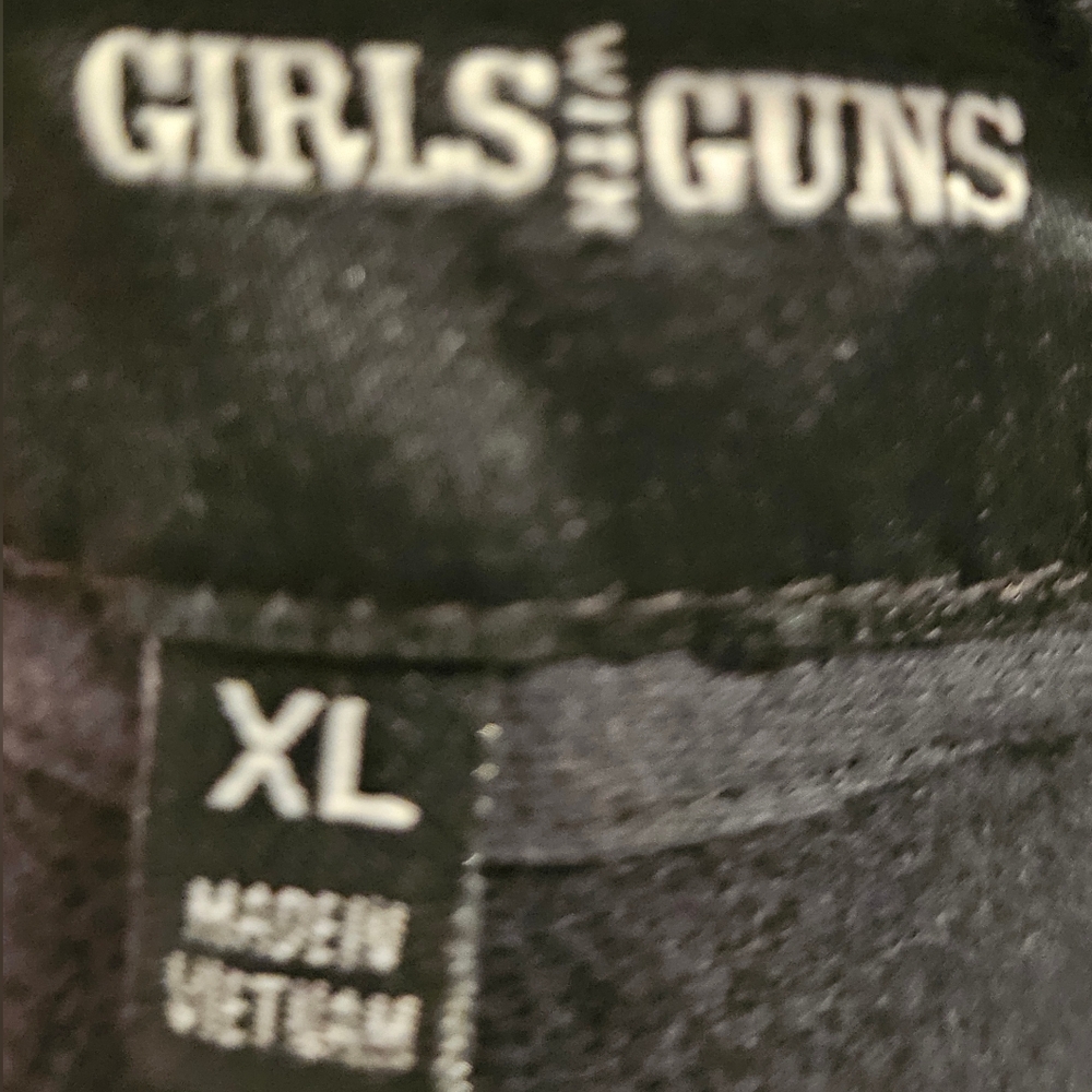 Girls With Guns  GWG  hoodie Size  XL - Picture 3 of 4